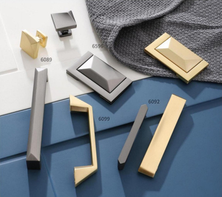Various Thicknesses Stainless Steel Handle Set Processed with Zinc Alloy